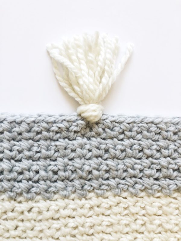 Couverture de point de maille moderne au crochet