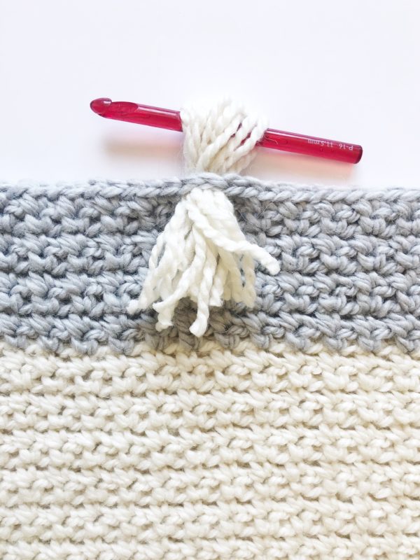 Couverture de point de maille moderne au crochet