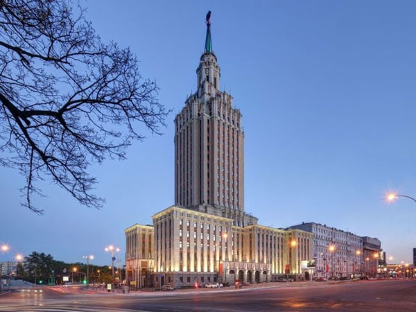 Hillton-Moscow_z-768x576