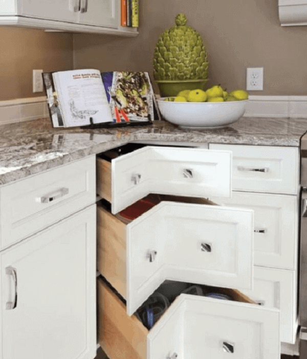 kitchen cabinets in antique white antique white cabinets kitchen