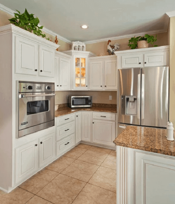 how to paint kitchen cabinets antique white antique white kitchen cabinets home depot
