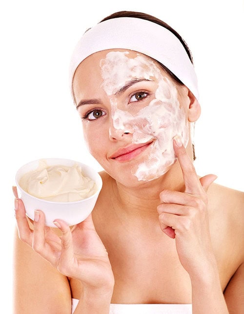In depth, step-by-step tutorial to how to do a natural facial at home
