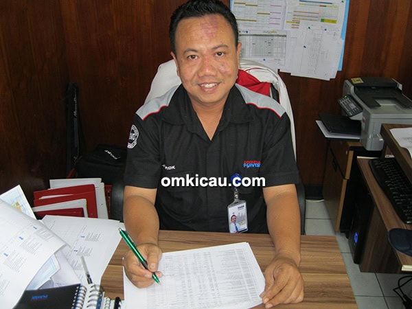 Om Aries Ngesrep