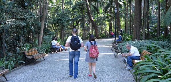 SP com criança