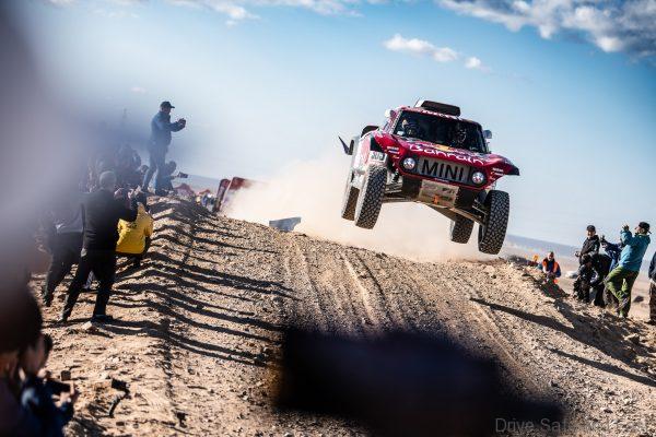 Carlos Sainz wins the Dakar 2020
