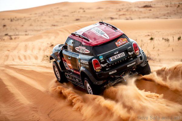 Carlos Sainz wins the Dakar 2020