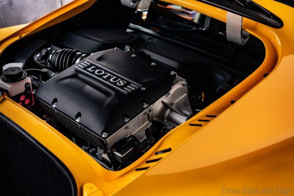 Lotus Exige Sport 410 engine