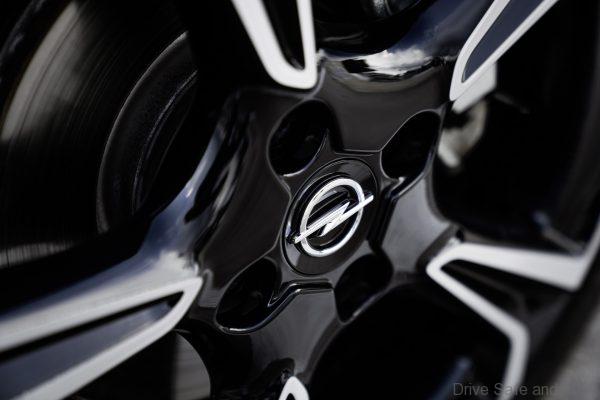 2020 Opel Corsa wheel