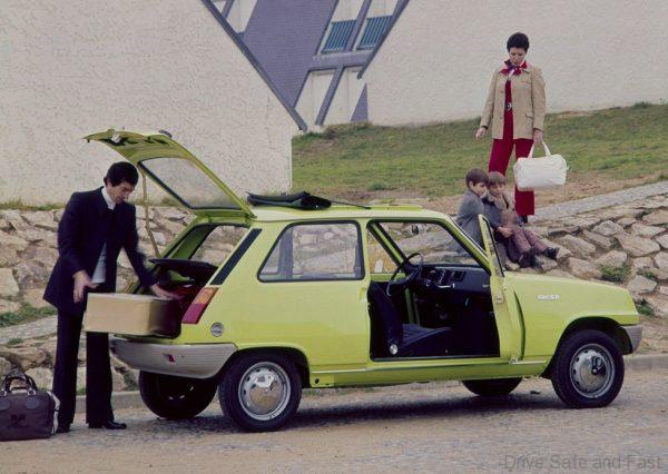 Renault 5 TL classic side view