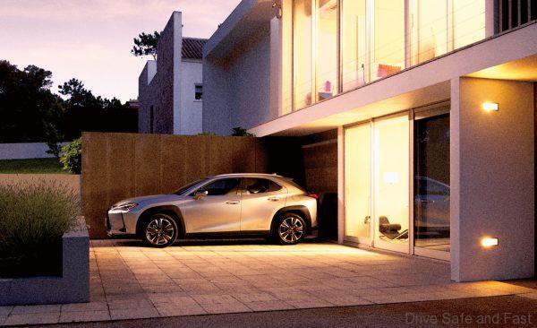 Lexus UX 200 SUV_2020 Model