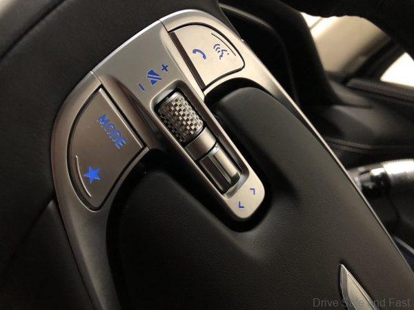 Genesis GV80 contorts