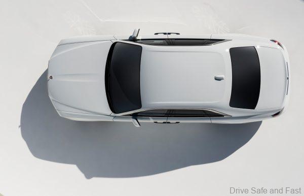 Rolls Royce Ghost 2021 top view