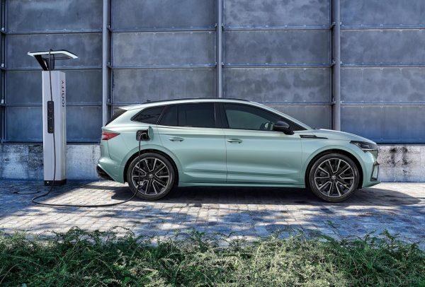 ŠKODA ENYAQ iV_charging