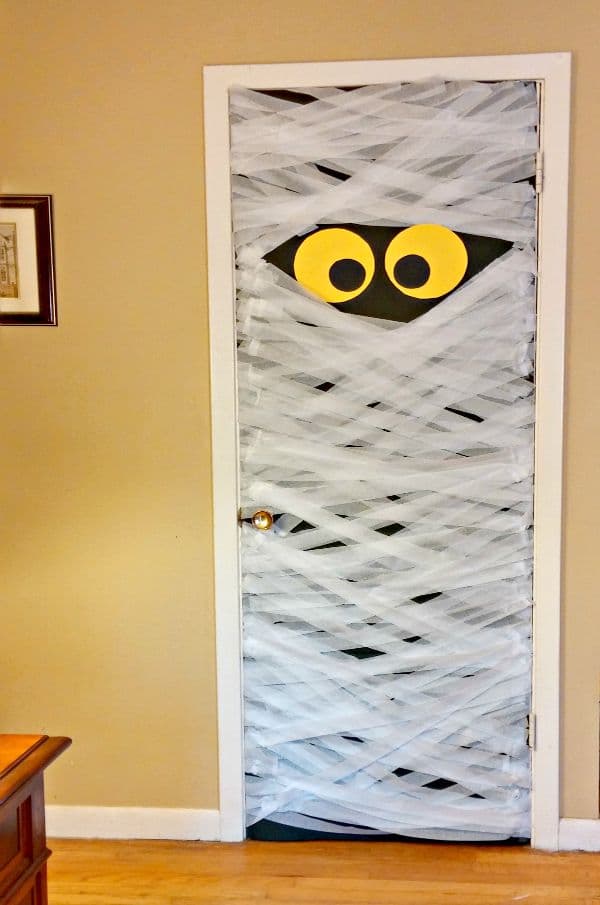 8 Fun Halloween Door Ideas Halloween Door Decorations