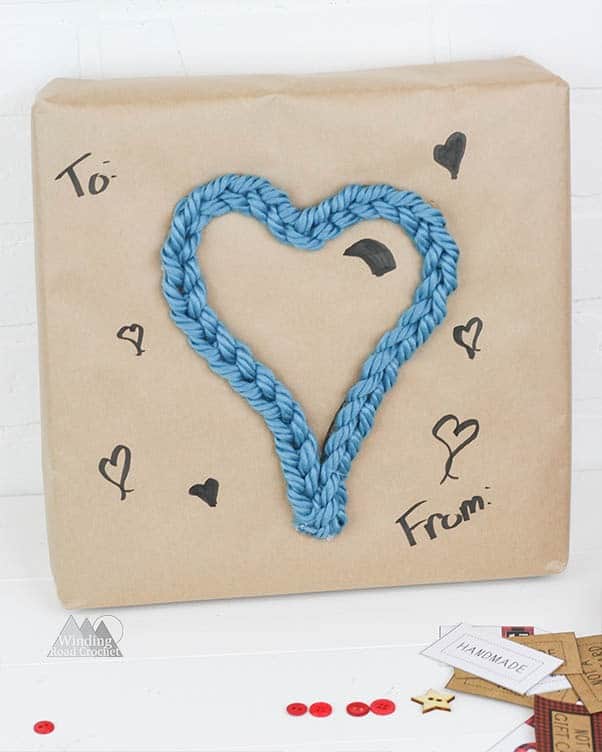 A Crafter's guide to wrapping presents. This is a post designed to inspire you to get creative when wrapping christmas, birthday and any other gifts.