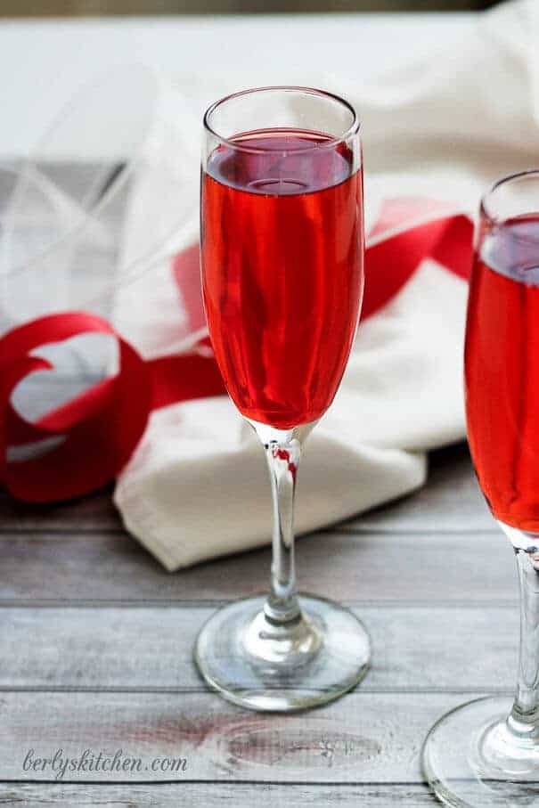 Champagne grenadine spritzer is an elegant yet simple and refreshing beverage made with bubbly Pink Moscato champagne and cherry flavored grenadine.