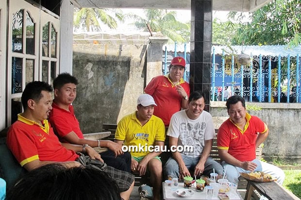 Om AXL (Sabtiar)
