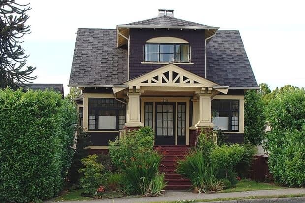 buying an old home vancouver