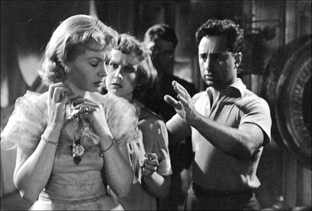 Vivien Leigh (left), Kim Hunter and Elia Kazan on the set of "A Streetcar Named Desire" in 1951