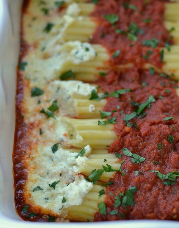 Roasted Garlic Three Cheese Manicotti | Small Town Woman