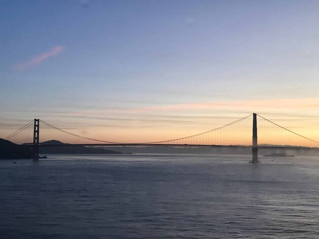 uadventure travel golden gate bridge at sunset