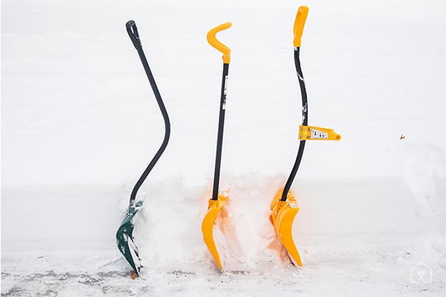 02-snow-shovel-handle-styles