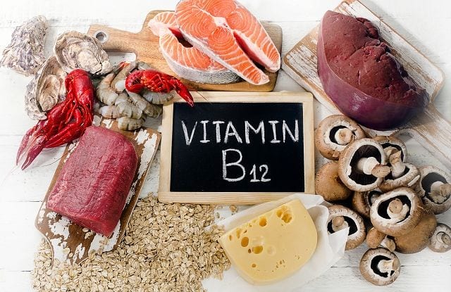 Vitamin B12 Enthalten ist Vitamin B12 vor allem in tierischen Lebensmitteln wie Fleisch, Fisch, Eiern und Milchprodukten.