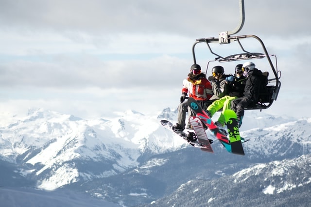 five most luxurious chalets in the world, five most luxurious chalets, chalet one oak, the lodge