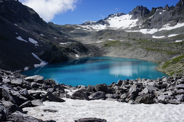 five most luxurious chalets in the world, five most luxurious chalets, chalet one oak, the lodge