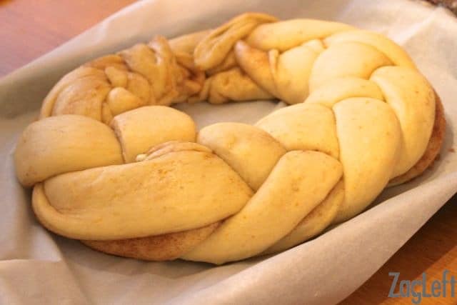 Letting the dough rest