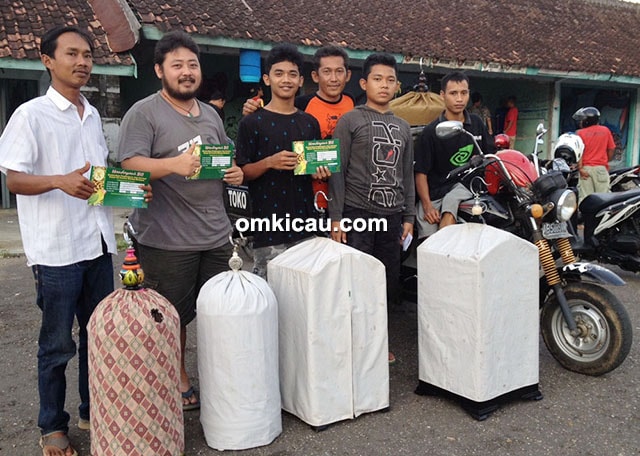 Om Indra Double Breeder