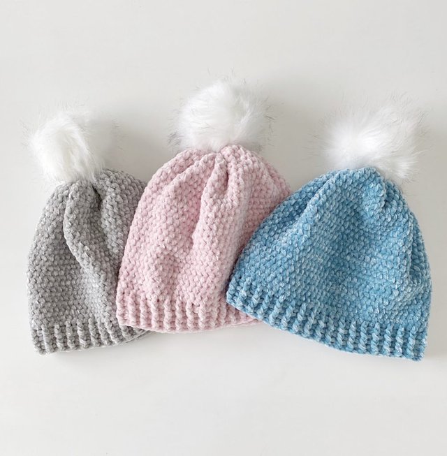 Crochet velvet baby hat clearance