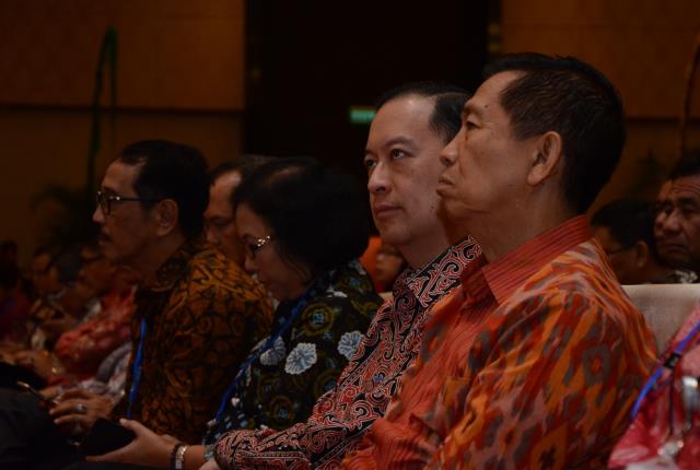 Kepala BKPM saat ikuti Rakornas dengan Dinas Penanaman Modal dan Pelayanan Terpadu Satu Pintu (DPMPTSP) se Indonesia, di Nusa Dua Convention Centr (NDCC), Nusa Dua, Bali, Jumat (24/2) siang. (Foto: Humas/Jay)