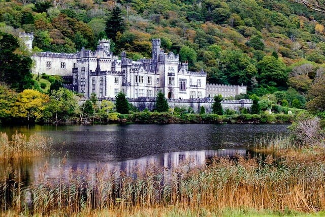 Connemara - Kylemore Abbey and Lough http://www.geograph.ie/photo/1630204