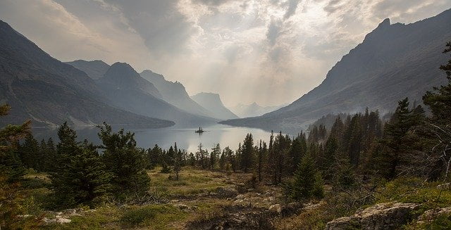 Clouds Panorama Landscape Mountains Scenic Lake