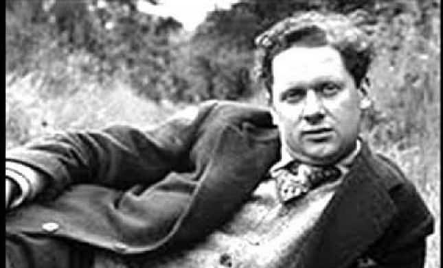 8 Glorious Hours of Dylan Thomas Reading Poetry–His Own & Others’ - @Open Culture 1 8 Glorious Hours of Dylan Thomas Reading Poetry–His Own & Others’ - @Open Culture Artes & contextos Dylan Thomas