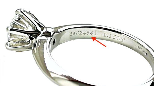 Klassischer Tiffany-Setting mit Tiffany Diamant von 1,15 Karat, Farbe H, Reinheit VS1 Der Tiffany Setting und sein Gegenwert - klassischer Tiffany-Setting mit Tiffany Diamant von 1,15 Karat, Farbe H, Reinheit VS1