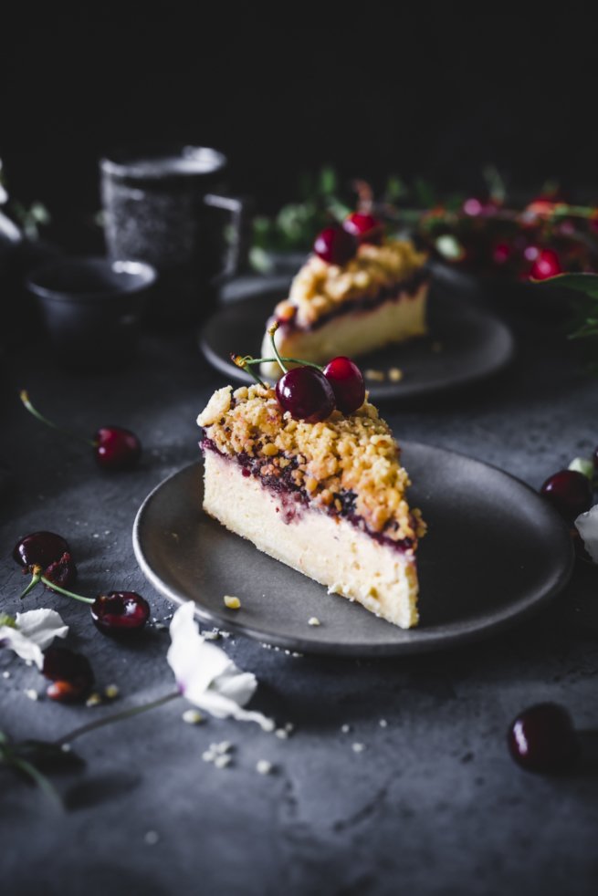Käsekuchen mit Kirschen