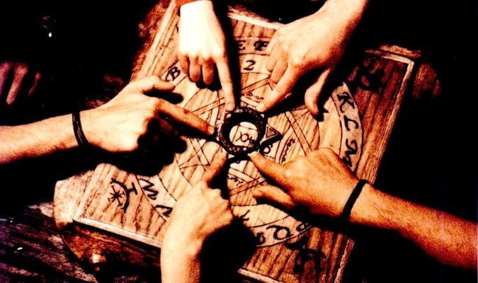 ¿Cómo jugar la ouija solo? 5 cómo jugar la ouija solo