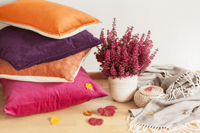 how to wash throw pillows