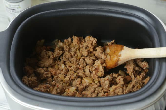 Savor the goodness of this easy Slow Cooker Turkey Chili. Save time by preparing this chili recipe in your slow cooker.