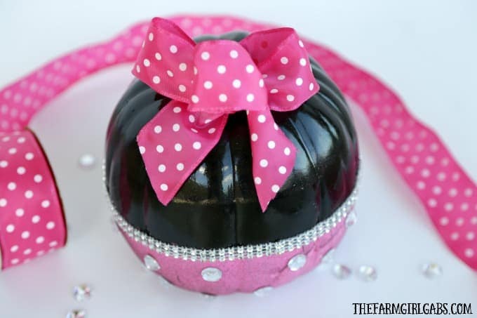 Diy Minnie Mouse Pumpkin The Farm Girl Gabs