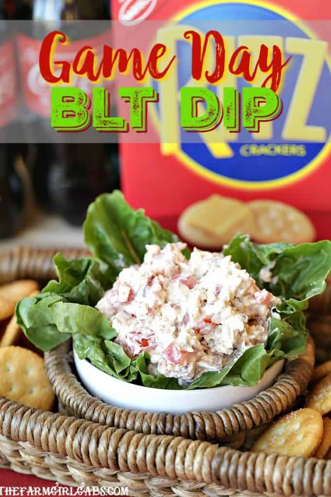 Football fans unite! Are you in it for the game, the food, or both? Kick off your football game day party or tailgate with this easy Game Day BLT Dip.