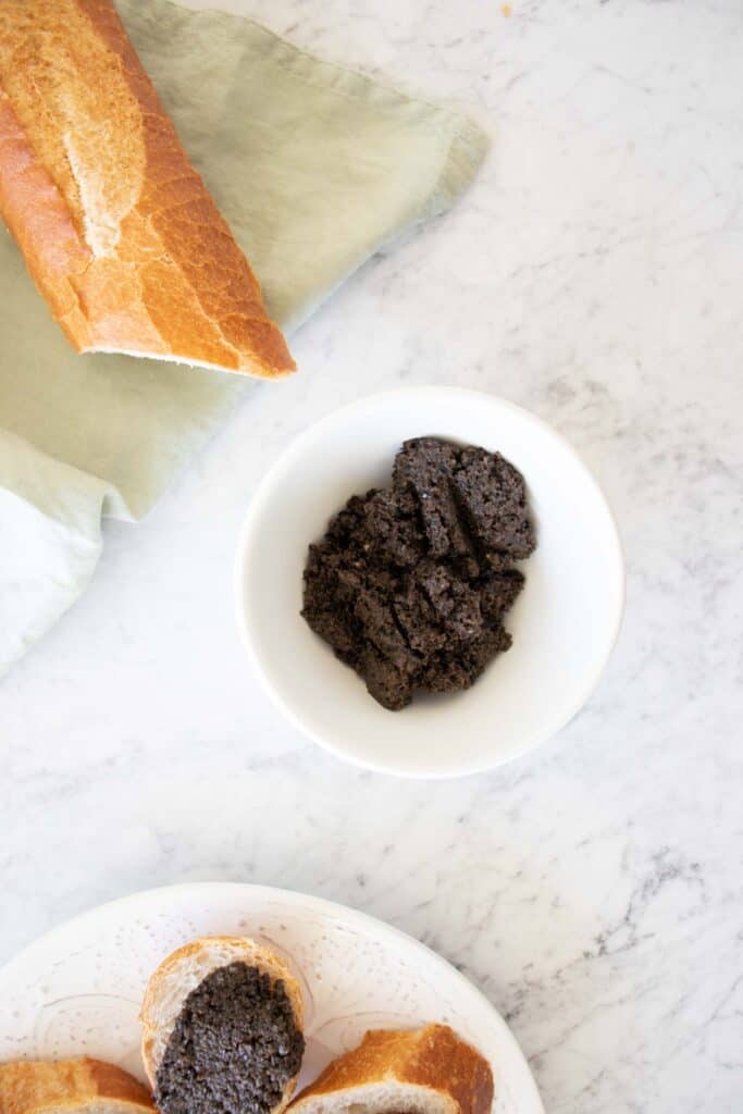black olive spread tapenade