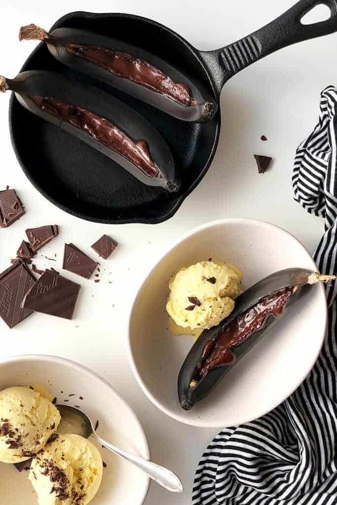 Roasted Bananas with Chocolate