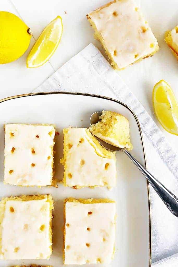 Easy Lemon Drizzle Tray Bake with Lemon Curd