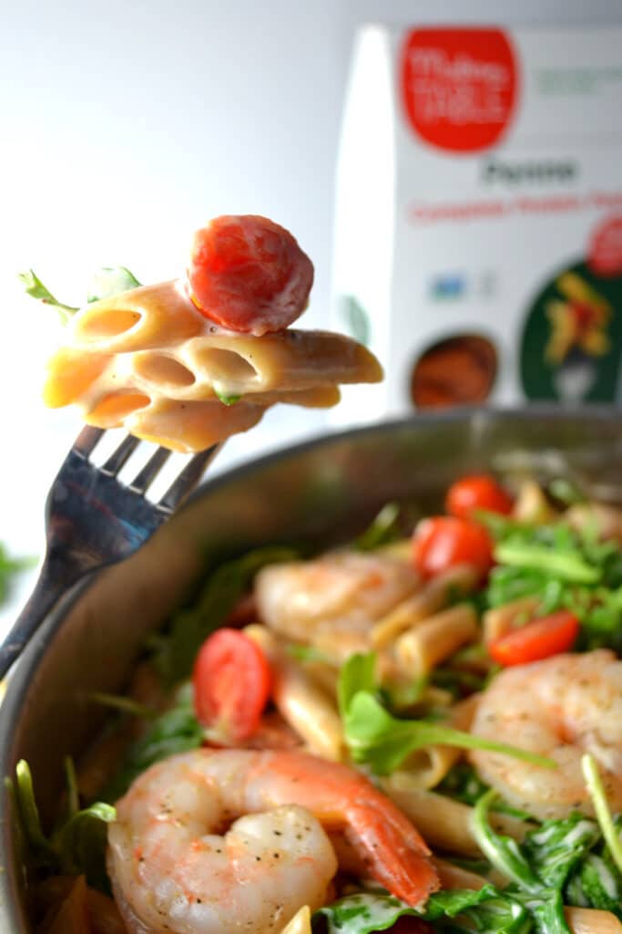 Creamy Shrimp Pasta with Tomatoes and Arugula | Delish D'Lites
