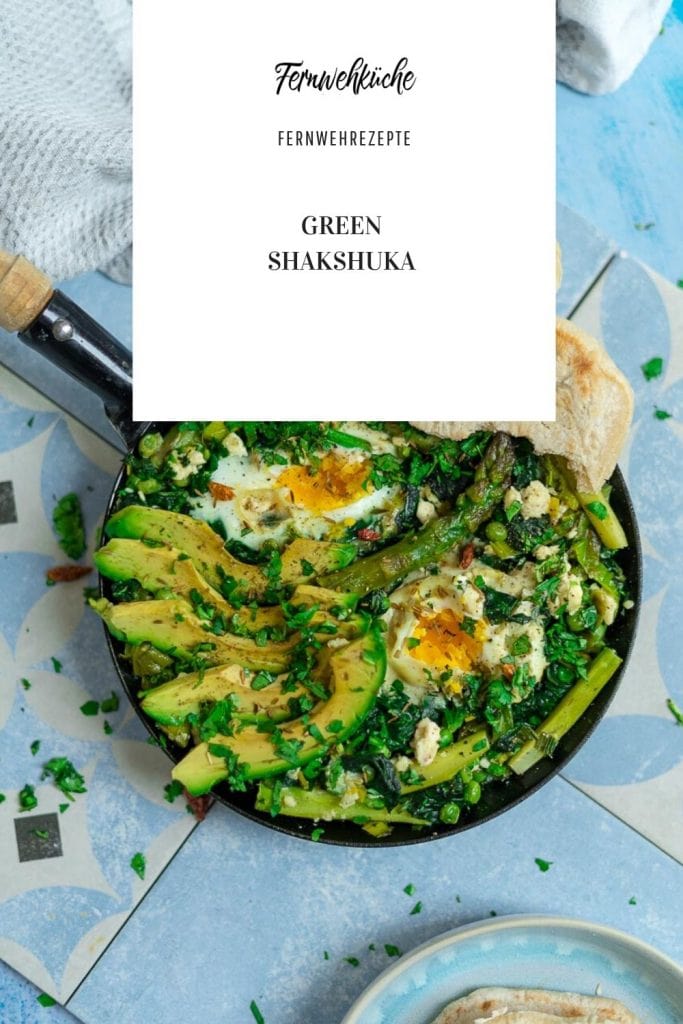 Grüne Shakshuka mit Spargel