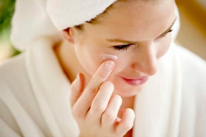 Retin A: Cuidados com a pele para combater acne e rugas