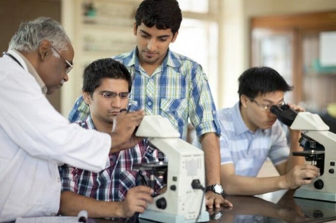 Programmes d'études à l'étranger disponibles pour les étudiants en pré-médecine